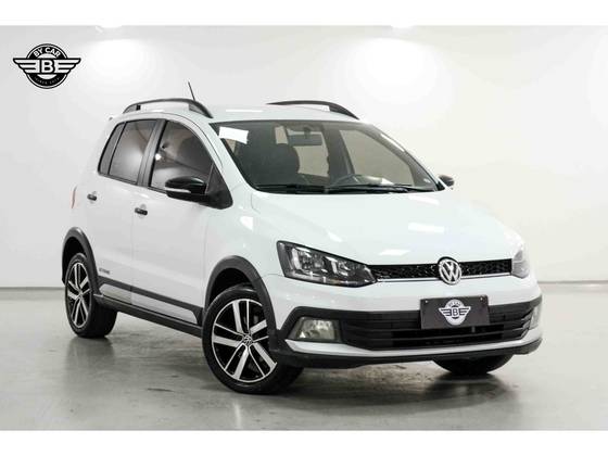 VOLKSWAGEN FOX 1.6 MSI TOTAL FLEX XTREME 4P MANUAL VOLKSWAGEN FOX 1.6 MSI TOTAL FLEX XTREME 4P MANUAL
